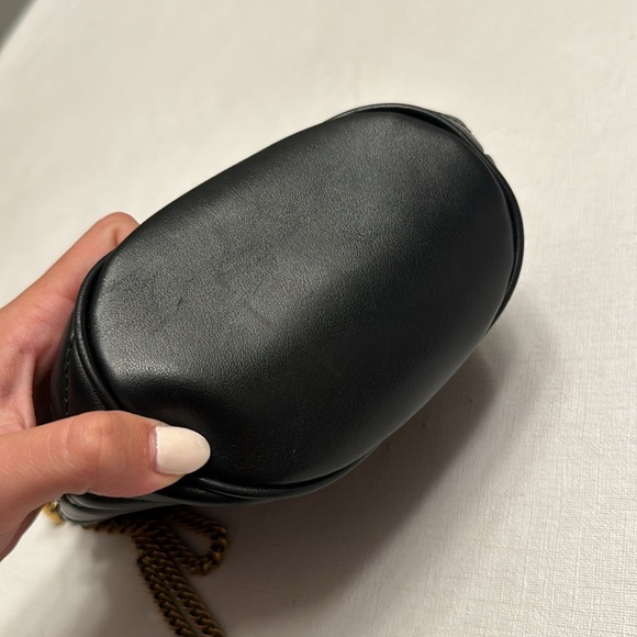 Gucci GG Mormont Bucket Bag Black - Picture 14 of 16